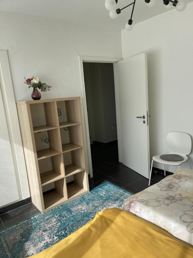 Fokus Praktijkhuis Hotel Dessel Eksteriør billede